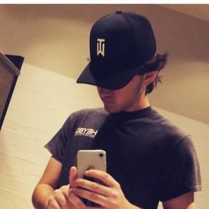 Meet your Posher, Damian